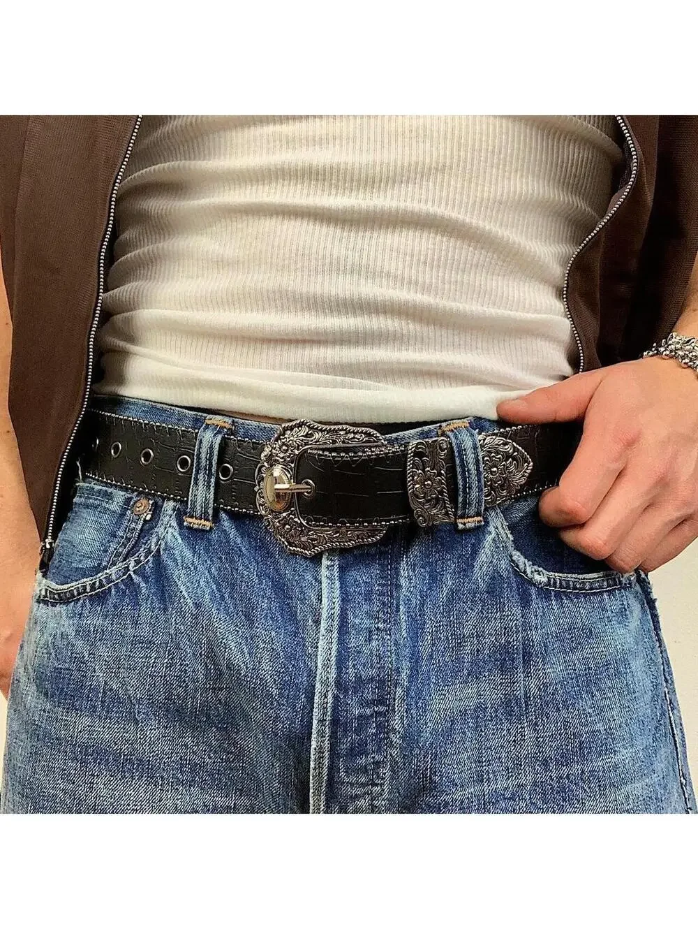Y2k 2000s style black western silver boho belt. 38.5 inches length. Unisex